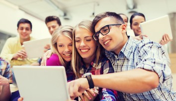 Najnavštevovanejšie internetové stránky roka 2021: Google stratil prvenstvo