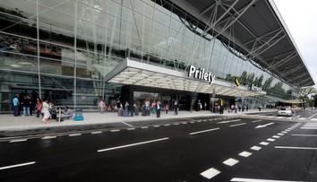 Na slovenských letiskách nahlásili bomby, pyrotechnici nič nenašli
