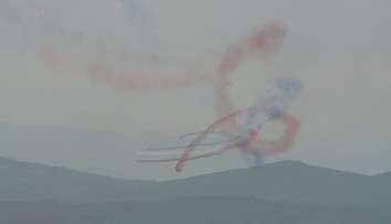 Odštartovalo najväčšie letecké divadlo na Slovensku