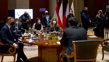 Česi a Slováci ťahajú za jeden koniec, Poliaci a Maďari sa vzdaľujú