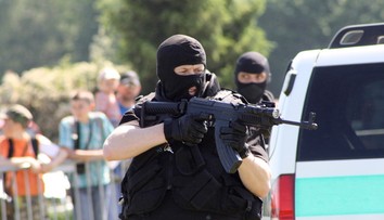 Inšpekcia preveruje, či sa medzi príslušníkmi NAKA nenachádzajú nájomní vrahovia