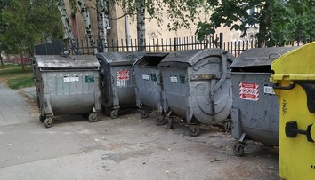 Hrozný nález v odpadkoch v Karvinej. Bezdomovec tam našiel mŕtve bábätko