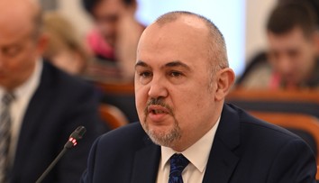 Nekonečné vyšetrovanie. Kajetán Kičura je obvinený z korupcie už štyri roky, stále sa však nedostal pred súd