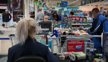 Daň na reťazce čakajú škrty. SNS musí svoj návrh prepracovať