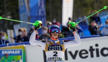 Petra Vlhová má striebro! Liptáčka potvrdila, že v slalome patrí k najlepším na svete