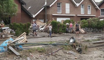 Hyenizmus po povodniach v Nemecku: Po spustošených obciach chodia zlodeji
