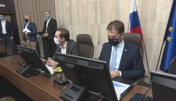 Návrhy odborníkov spoza okrúhleho stola zostali vo väčšine prípadov na papieri. Tí sa teraz ozvali