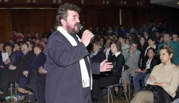 Zomrel rómsky spevák a muzikant Ľubo Virág (†68). Jeho legendárnu pieseň pozná azda každý