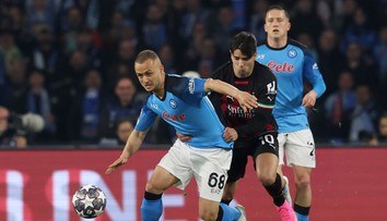 Neapol s Lobotkom si po ročnej pauze opäť nárokuje taliansky trón. Víťazný aj Duda