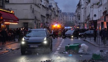 Francúzska Ústavná rada schválila kontroverznú dôchodkovú reformu