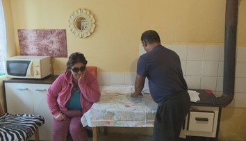 Z ničoho nič sa jej zhoršuje zrak. Manžel žiadal o opatrovateľský príspevok, narazil však na problém