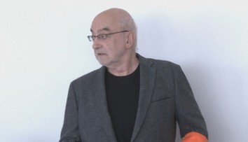Z pedofílie obvinený kanadský profesor hovorí o pripravenej pasci