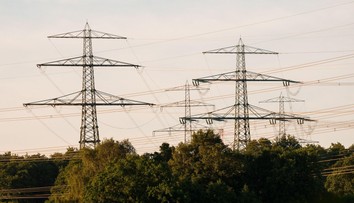 Balkánske štáty zasiahli masívne výpadky elektriny. Spôsobili problémy v doprave aj nákupných centrách