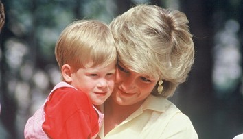 Dlhé roky som sa mýlil. Princ Harry v emotívnom rozhovore prehovoril o vnútornom boji po smrti jeho matky Diany