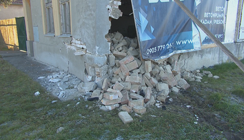 Starosta obce pri Trnave zdemoloval dom a vážne sa zranil. Podľa našich informácií bol opitý