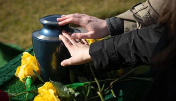 Vatikán zmenil svoj postoj. Popol zosnulých už nemusí byť uložený iba na posvätných miestach
