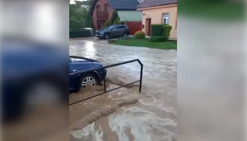 FOTO a VIDEO: V Partizánskom vyhlásili mimoriadnu situáciu. Bleskové povodne napáchali značné škody