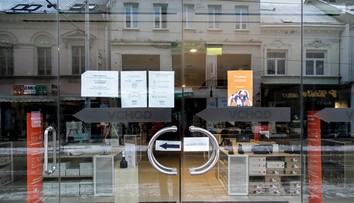 Budú sa obchody v nedeľu povinne zatvárať? Po pol roku je to opäť v hre