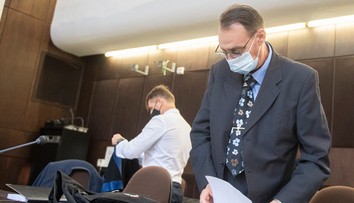 Polícia odpočúvala Trnku a muža, ktorý chcel vydierať šéfa Penty. Oboch zaskočila jedna vec