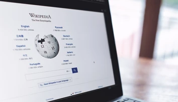 Chat GPT, filmové trháky aj Matthew Perry. Čo ľudia najviac hľadali na Wikipédii? (rebríček)