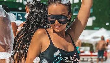 Sexy TWiiNSka na Pohode: Z jej outfitu bolo všetkým horúco