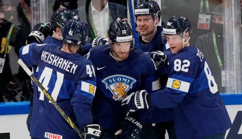 Hokejisti Fínska sa stali majstrami sveta, rozhodlo až predĺženie