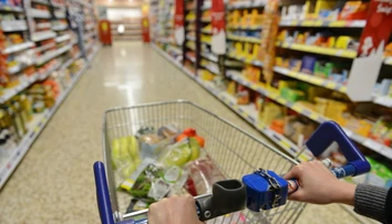 Jeden z reťazcov sťahuje z predaja základnú potravinu. Našli v nej prekročené limity chemickej látky