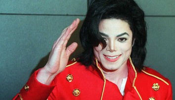 V čom sa zmýlil? Režisér filmu o pedofílii Michaela Jacksona si priznal chybu