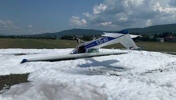 Na letisku v Kamenici nad Cirochou havarovalo lietadlo. Okrem pilota skončila v nemocnici aj navigátorka