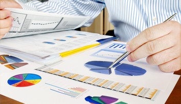 Štát príde o viac ako tri miliardy eur pre výpadok daní a odvodov