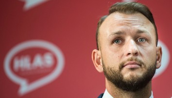 Šutaj Eštok chce za šéfa Úradu inšpekčnej služby bývalého riaditeľa NAKA Zuriana