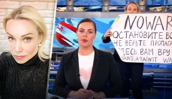 Ruská prokuratúra žiada pre novinárku, ktorá ukázala protivojnový plagát, deväť a pol roka väzenia
