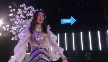 Modelka Victoria's Secret sa po páde tvárila nad vecou. Teraz zverejnili jej skutočnú reakciu