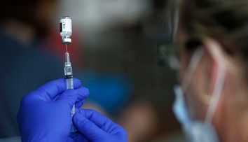 Druhá dávka vakcíny od J&J poskytuje výrazne silnejšiu ochranu, ukázala štúdia