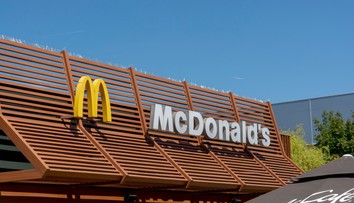 McDonald's postihol výpadok systému, zaznamenali ho aj na Slovensku. Z prevádzky vyradil množstvo reštaurácií