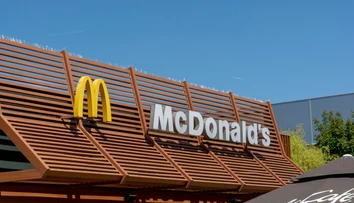 McDonald's postihol výpadok systému, zaznamenali ho aj na Slovensku. Z prevádzky vyradil množstvo reštaurácií