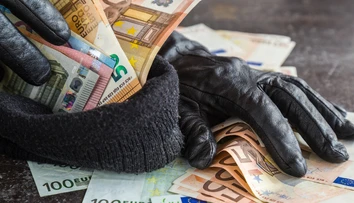 Nečakaný zvrat počas lúpeže: Lupič napokon utekal ped predavačkou, ktorá vytasila nôž