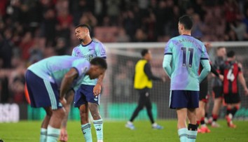 Premier League: Oslabený Arsenal stratil všetky body, Tottenham prehrával, no napokon pohodlne triumfoval