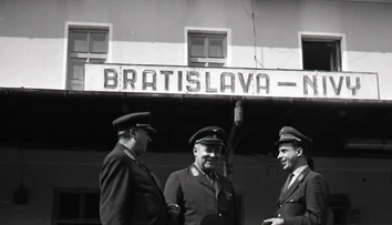 Od konskej železnice až po multifunkčnú stanicu. Takto sa vyvíjala autobusová stanica v Bratislave