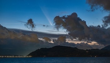 GALÉRIA: Nebeské divadlo nad Slovenskom očami fotografov. „Kométa storočia“ je pozorovateľná aj voľným okom