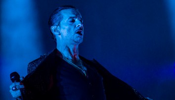 Depešáci opäť roztancovali Bratislavu, a to aj napriek silnému dažďu