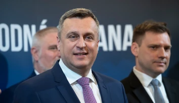 Najnovší prieskum: PS potvrdzuje druhé miesto, SNS stále rastie