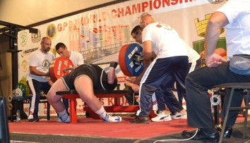 Neuveriteľný výkon siláka z Bardejova: Tínedžer posúva hranice možného