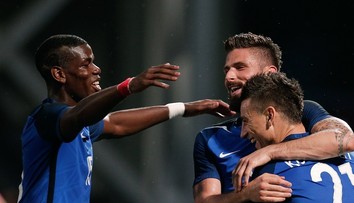 Pozrite si najhoršiu jedenástku Eura, prekvapivo ju tvoria elitní hráči