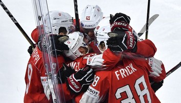 Švajčiarska rozprávka pokračuje. Helvéti senzačne postupujú na úkor Kanady