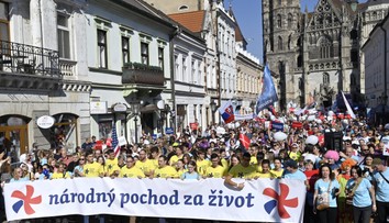 Na Národnom pochode za život sa zúčastnilo 40-tisíc ľudí. Účastníkov pozdravil aj pápež František