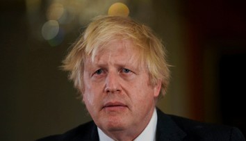 Boris Johnson bez práce dlho neostal. Bude písať pre britský bulvárny denník