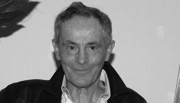 Posledná rozlúčka s Janom Třískom: Odprevadil ho neutíchajúci posledný potlesk