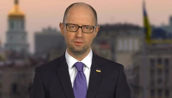 Ruský súd vydal zatykač na bývalého ukrajinského premiéra Arsenija Jaceňuka