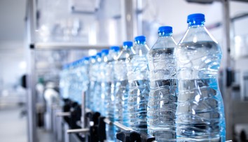 Populárna minerálka po jedenástich rokoch mení svoj vizuál. V obchodoch bude s novým logom